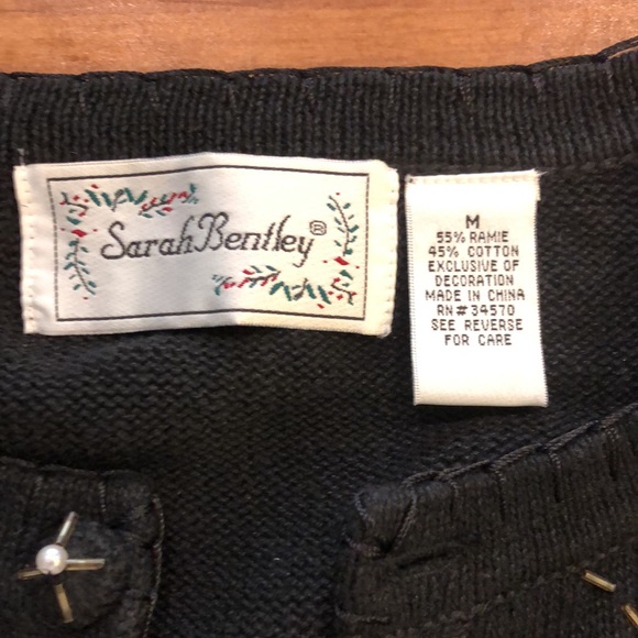 UGLY CHRISTMAS SWEATER So Pretty It’s Ugly Poinsettia Embroidered with Gold Bead - Picture 4 of 8